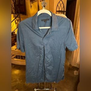 John Varvatos blue short sleeve button up shirt